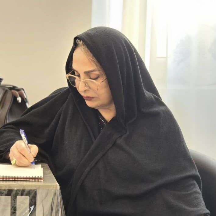 خدیجه رحمان نیا